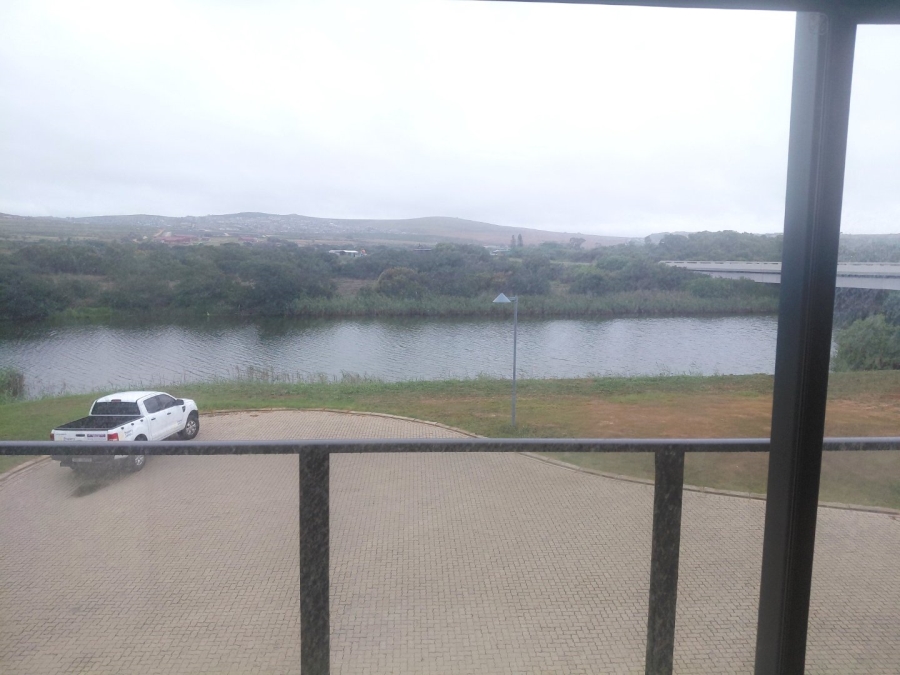 3 Bedroom Property for Sale in Hartenbos Heuwels Western Cape